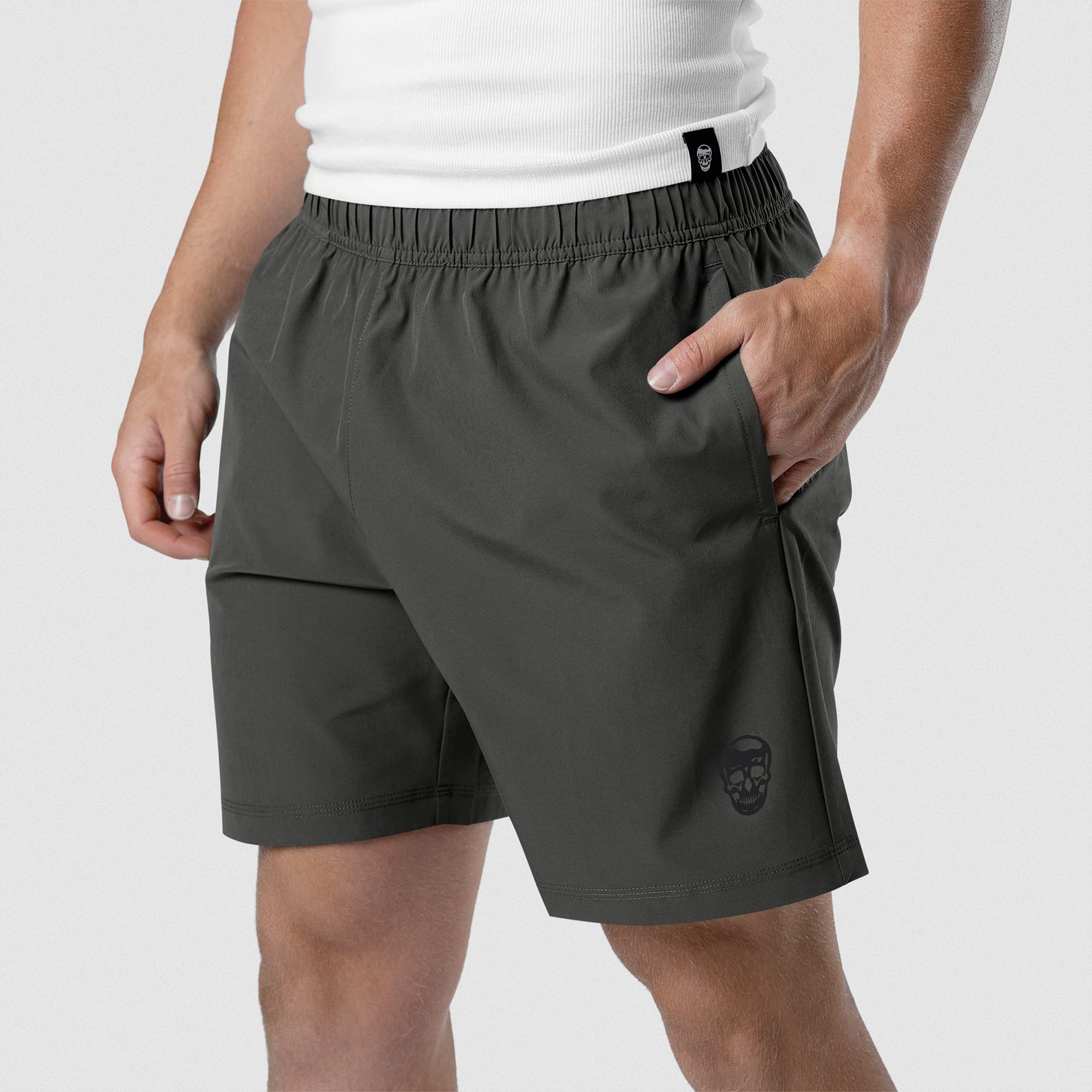 Front detail of Men's Conquer 7 Inch Shorts - Dark Gray
