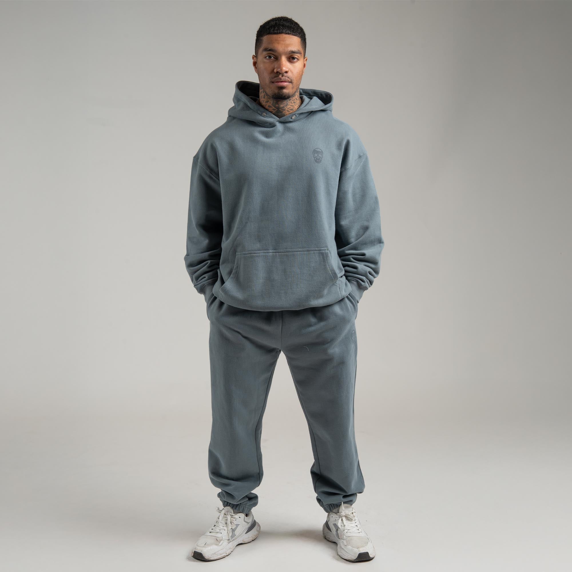 Full body shot of model wearing the lake heavyweight set front view