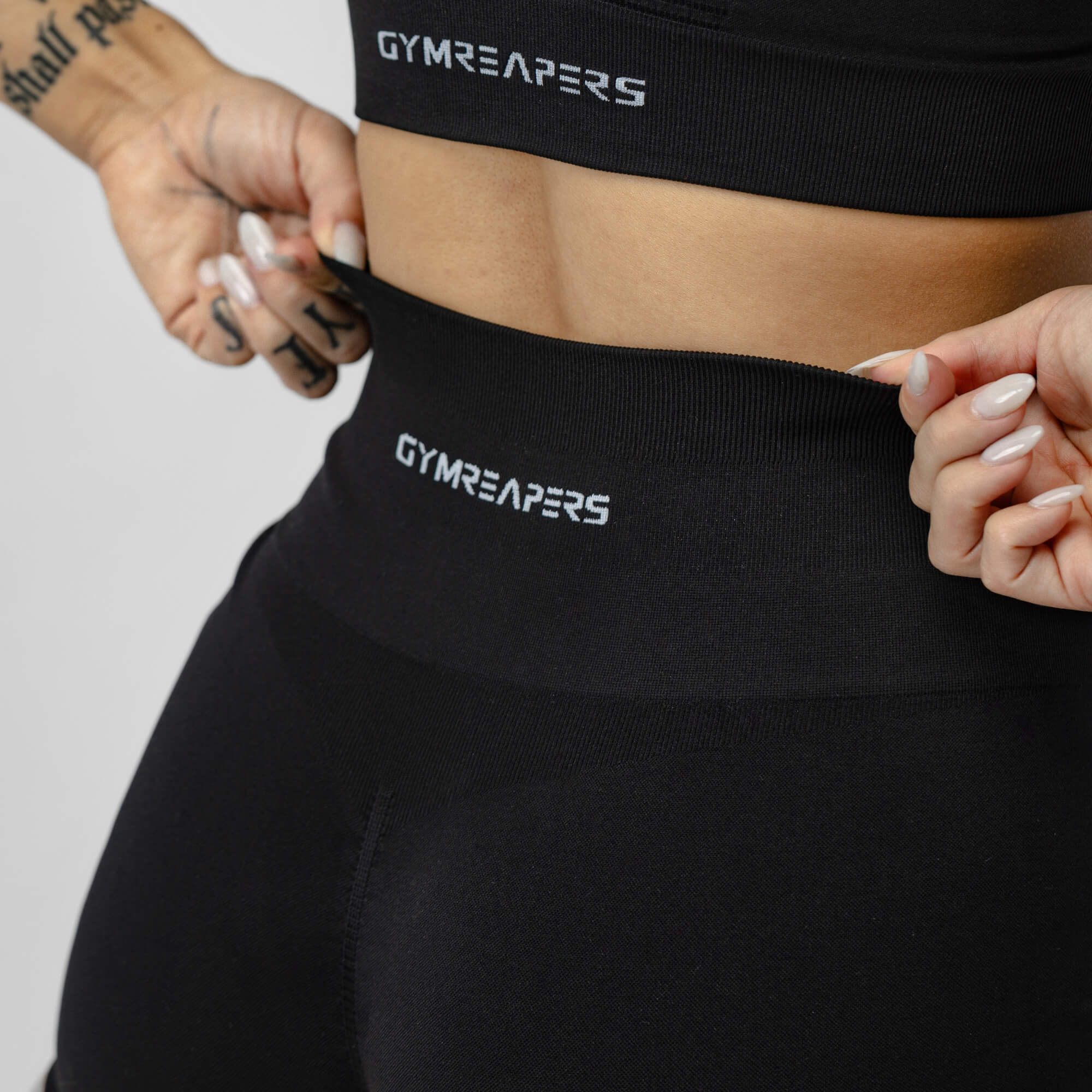 legacy shorts black detail