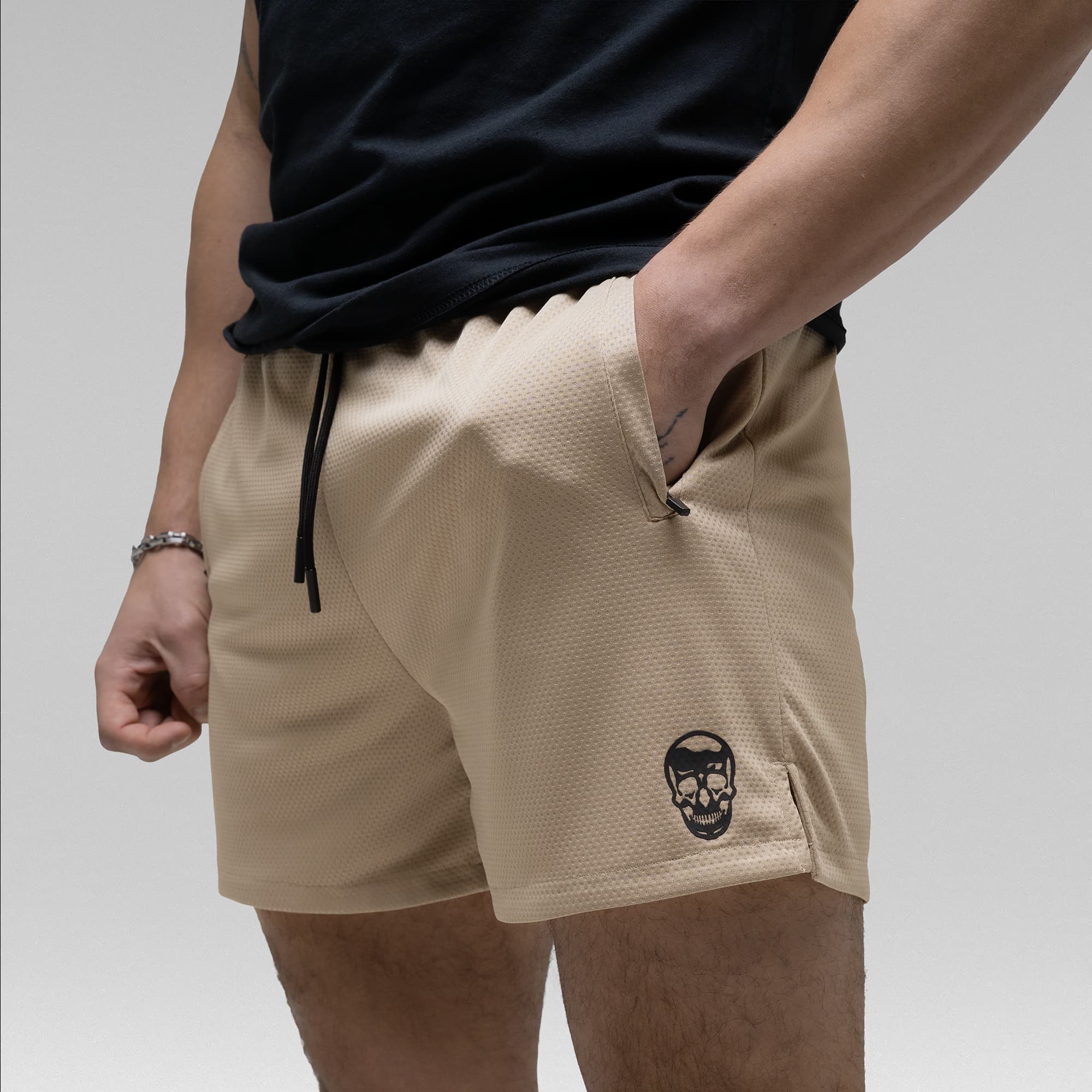 Core Skull Mesh Training Shorts - Sand