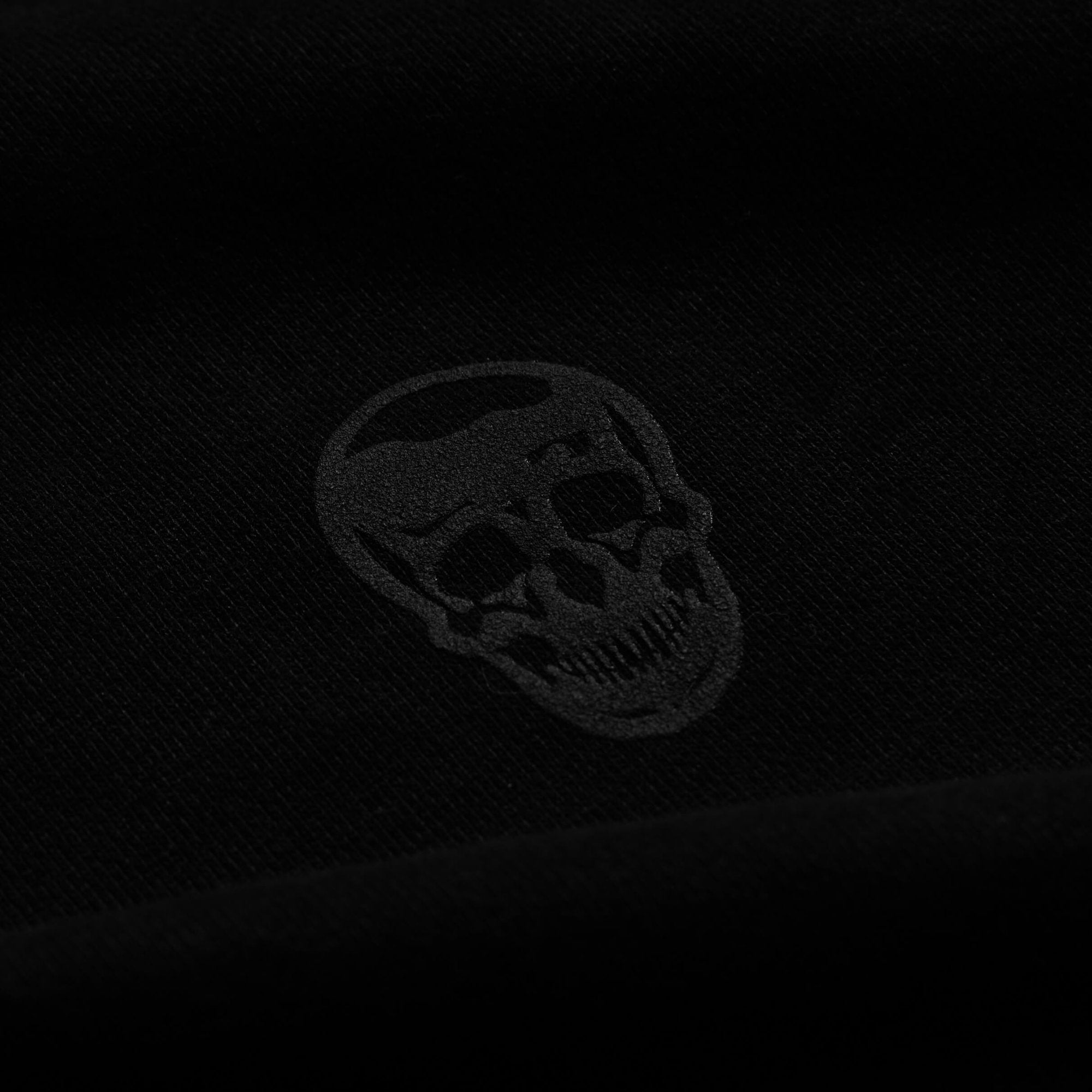 heavy weight hoodie black black front detail skull