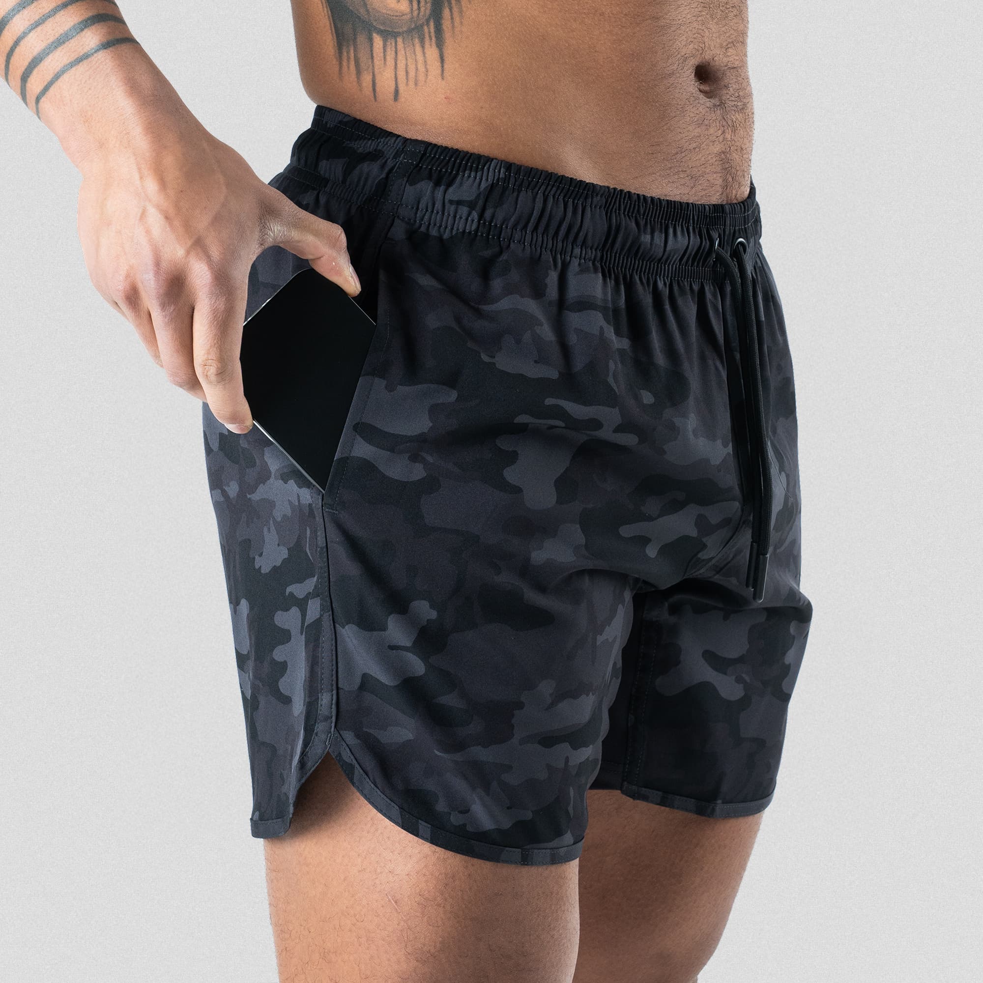 training shorts midnight camo studio phone pocket